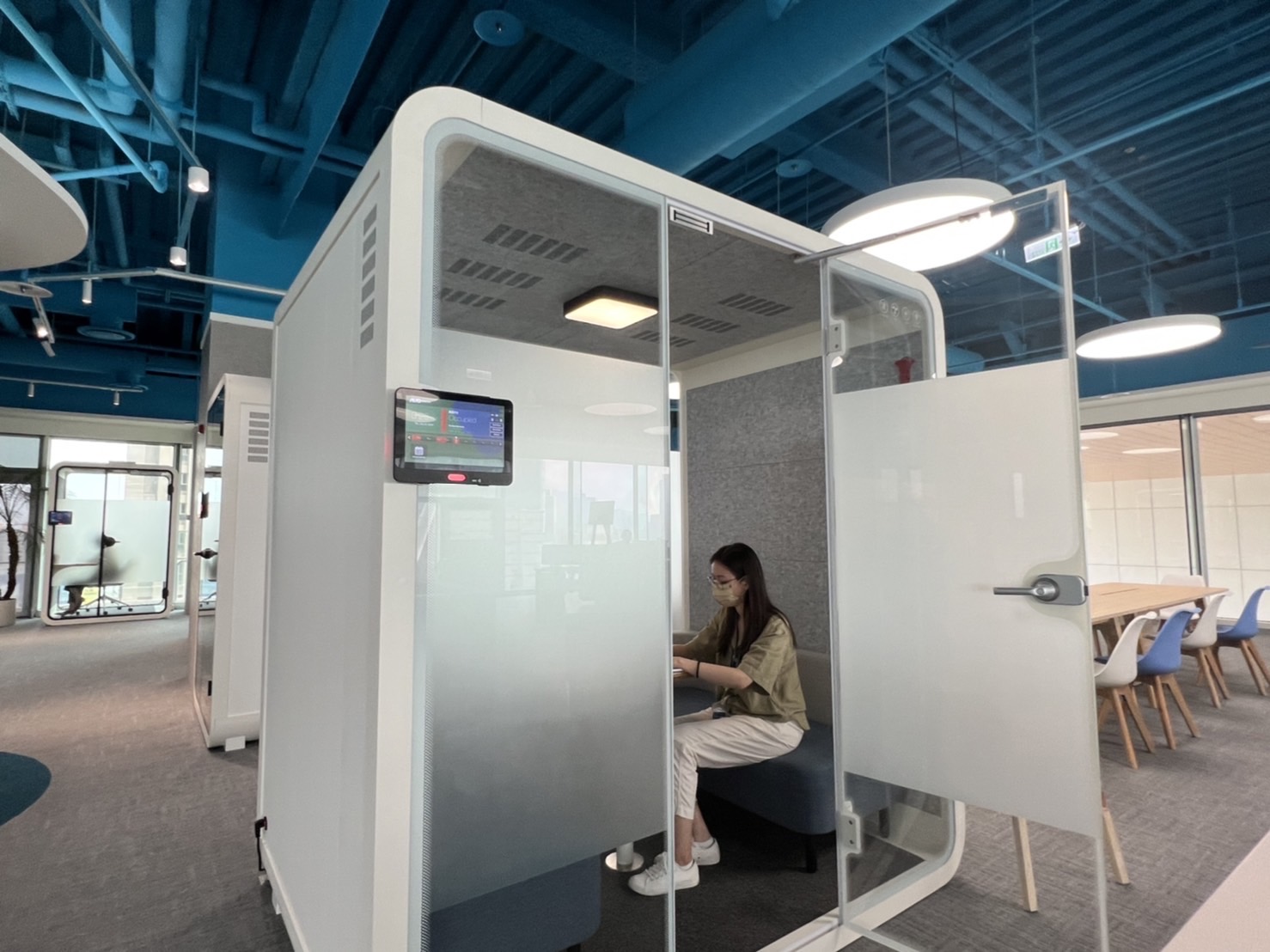 Stake高雄據點的智慧行動辦公艙，展現Stake在面板以外的研發應用軟實力